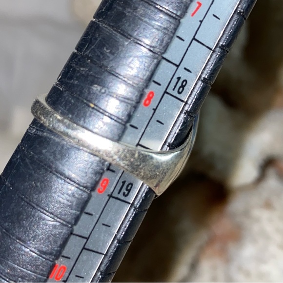 Sparkly Aqua blue Topaz teardrop facet cut ring - Picture 8 of 10